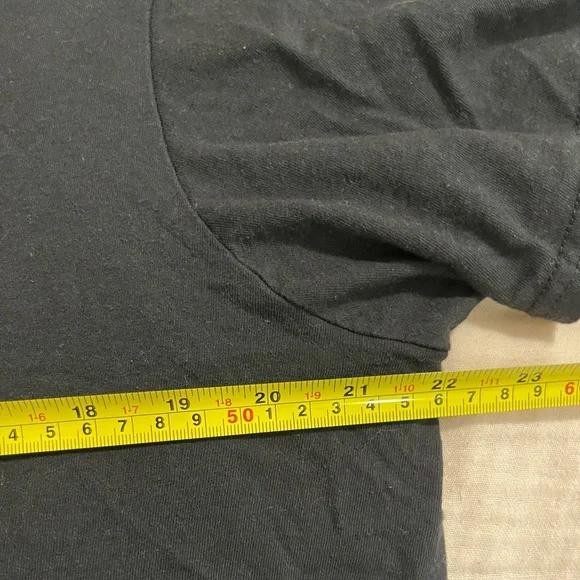 Star Wars Mens T-shirt Size Large Black Yoda Graphic Tee - Picture 6 of 7